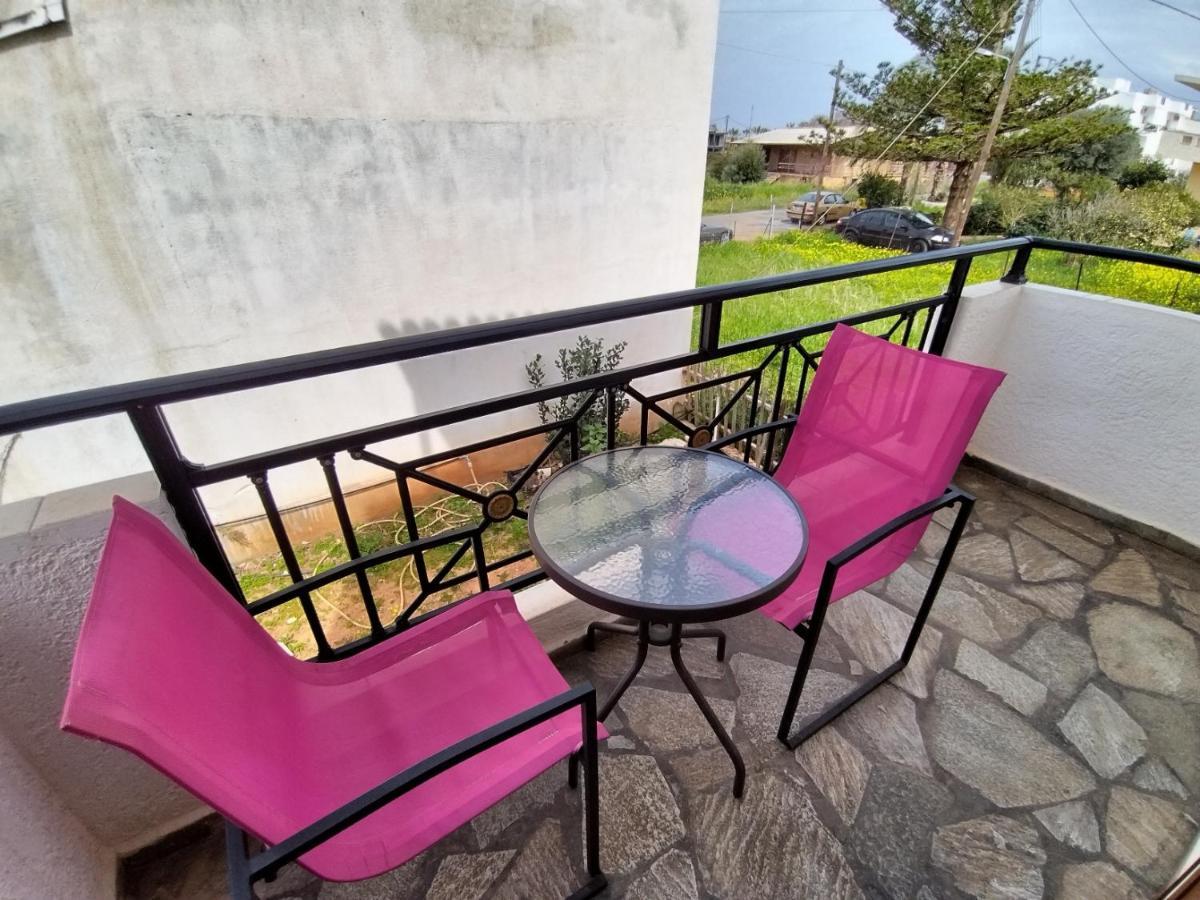 Koula Apartments Сталіда Екстер'єр фото